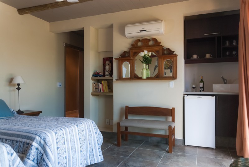 A metros de la huella, 4 suites con piscina y parrillero